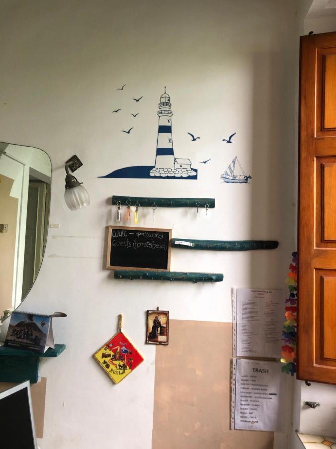 Hostel Beach House Giardini Naxos Exterior photo