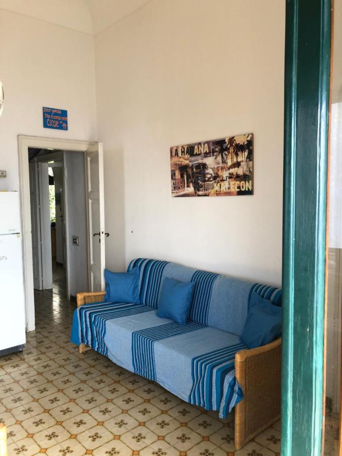 Hostel Beach House Giardini Naxos Exterior photo