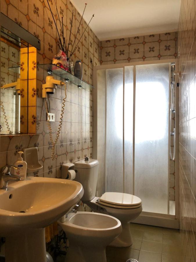 Hostel Beach House Giardini Naxos Exterior photo